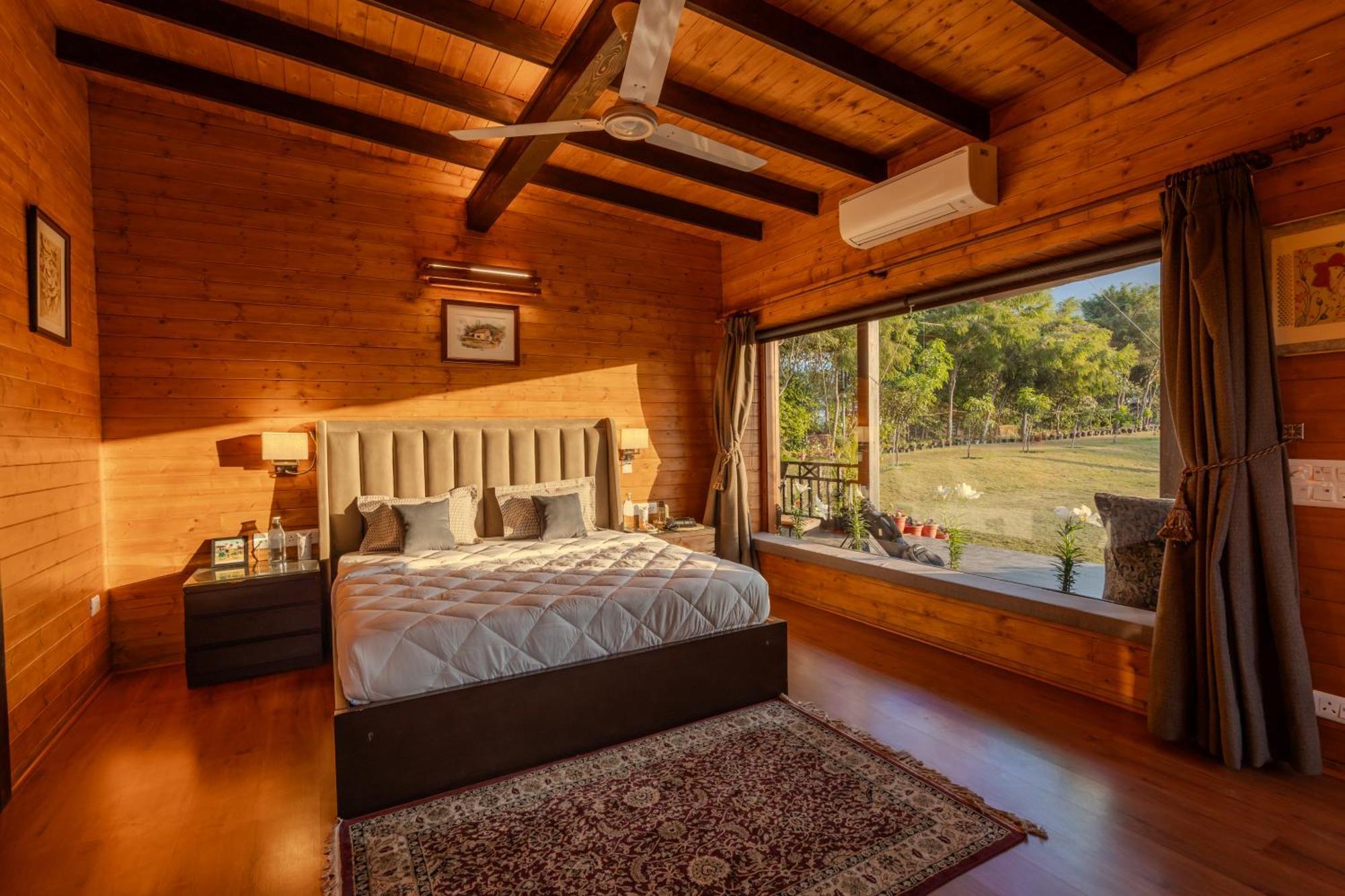 Saffronstays Timber Crest デヘラードゥーン エクステリア 写真
