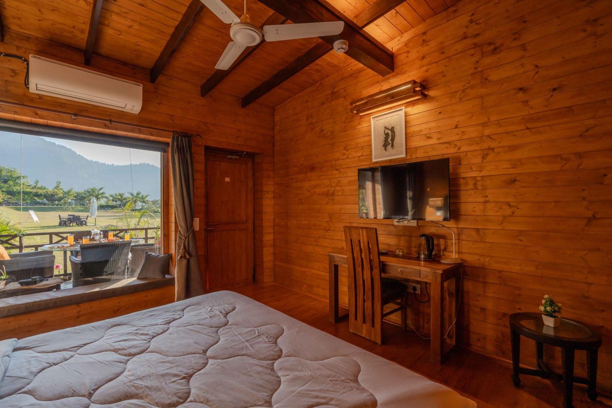 Saffronstays Timber Crest デヘラードゥーン エクステリア 写真