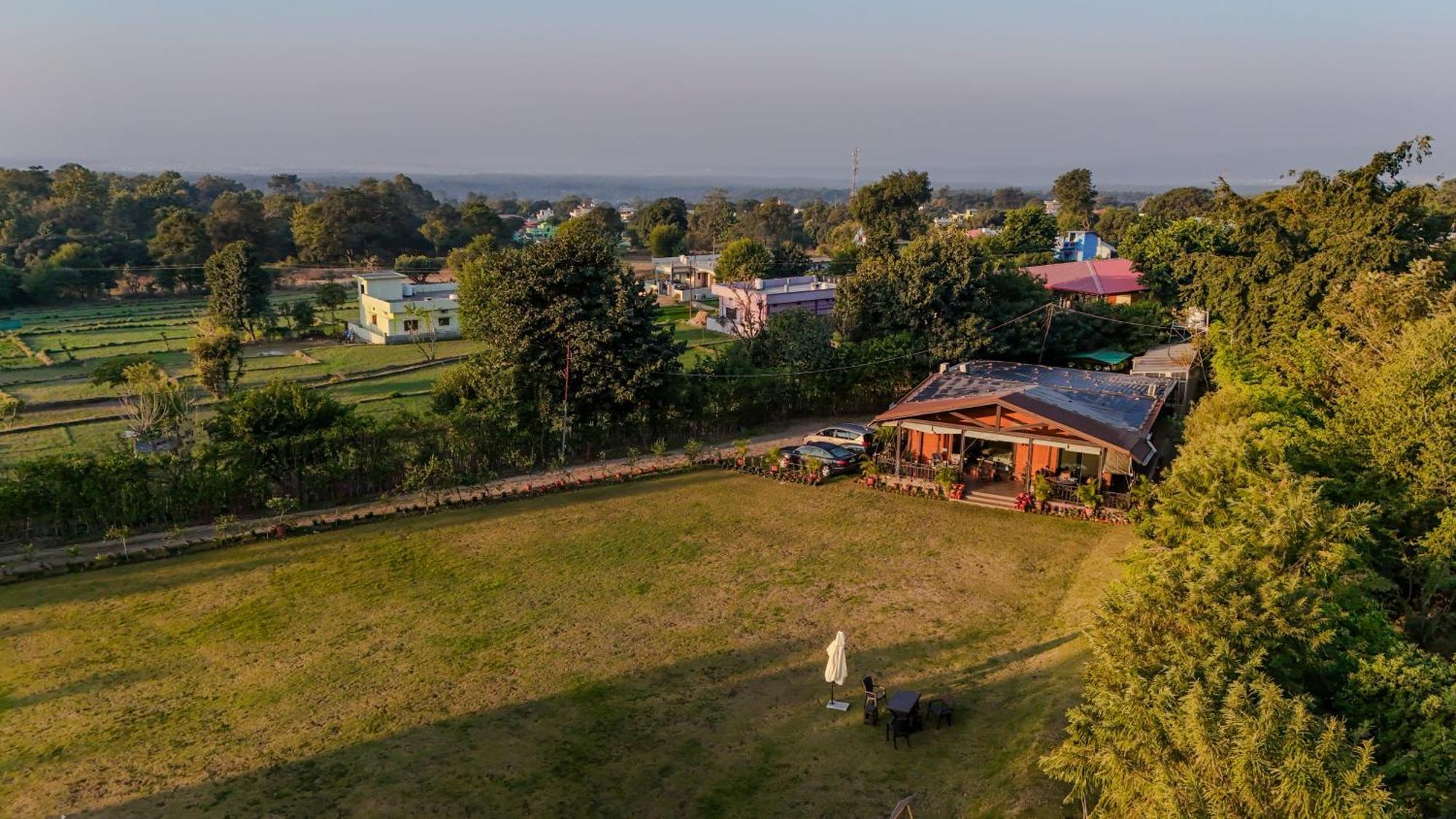 Saffronstays Timber Crest デヘラードゥーン エクステリア 写真