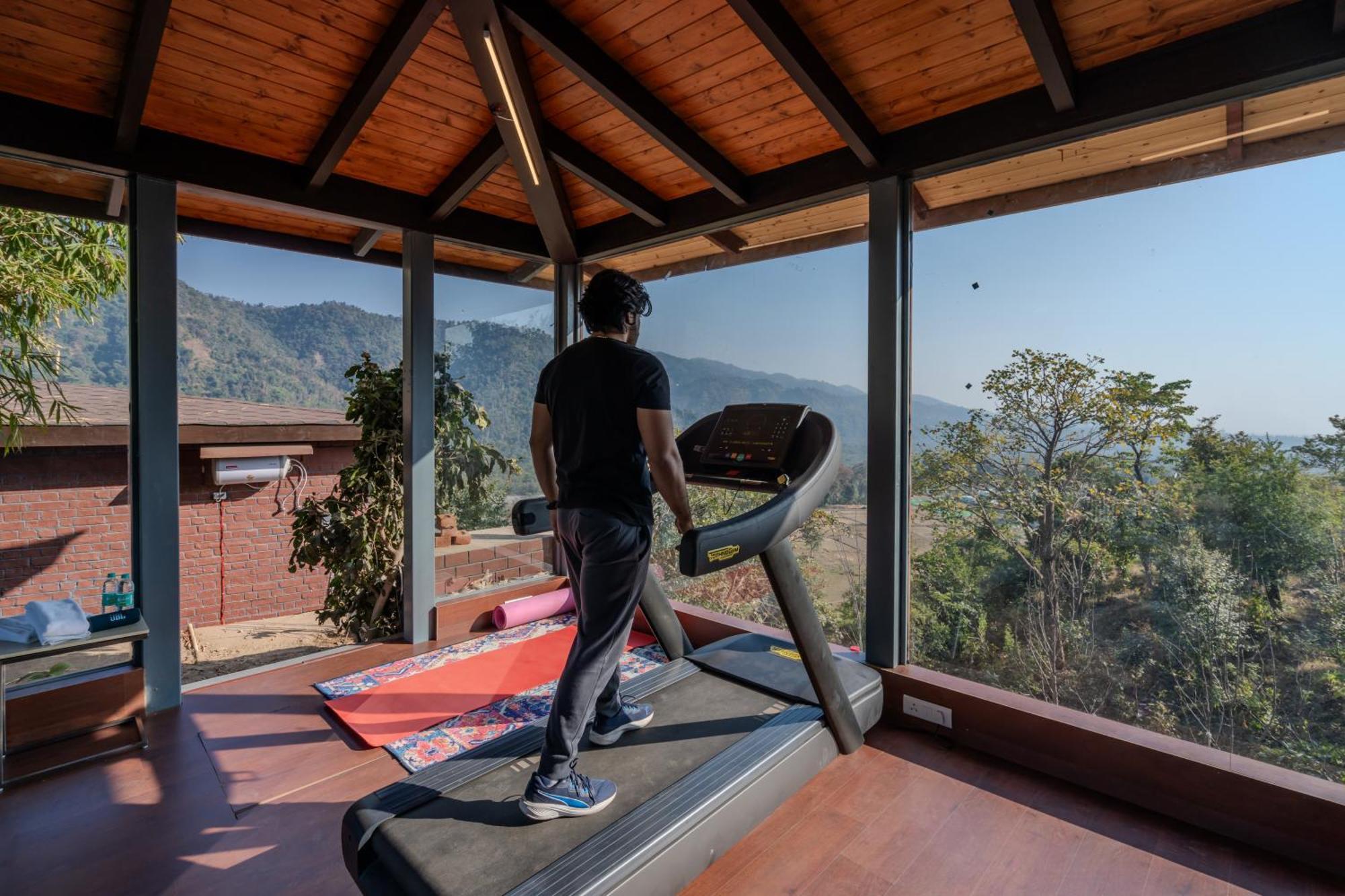 Saffronstays Timber Crest デヘラードゥーン エクステリア 写真
