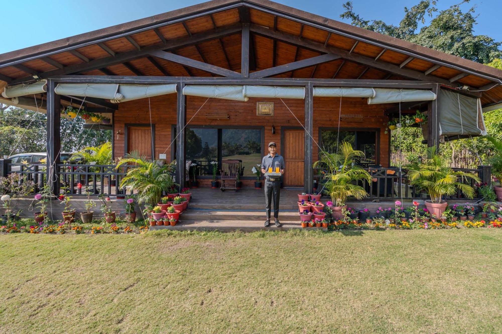 Saffronstays Timber Crest デヘラードゥーン エクステリア 写真